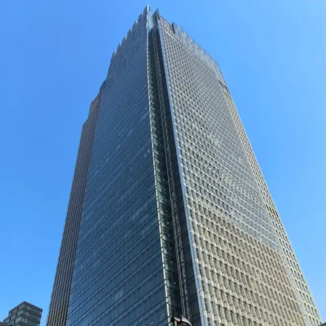 Нүктемен қолдайтын шыны перде қабырғалары