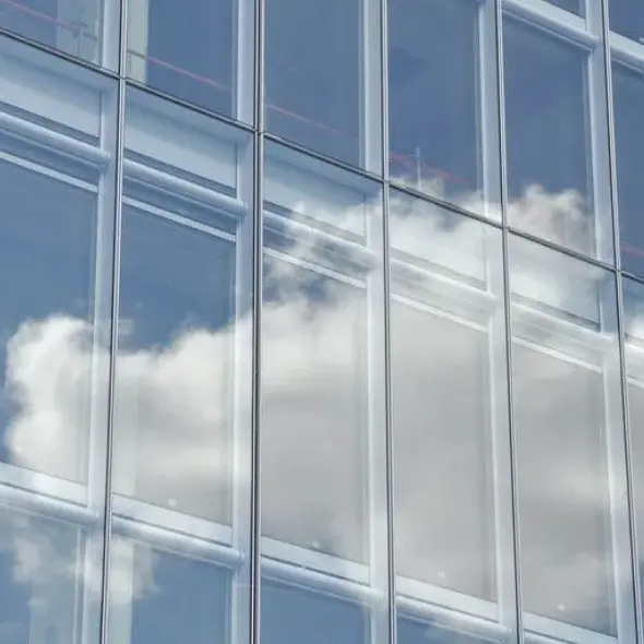 Есіктер мен терезелерге арналған ультракүлгін сәулеге төзімді шыны